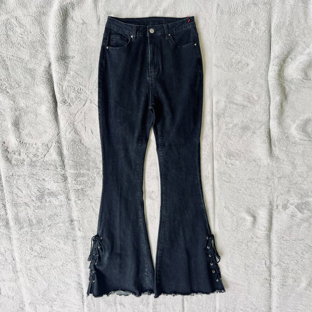 Black women's shein jeans tall medium 4 wide flared legs unique bell bottom